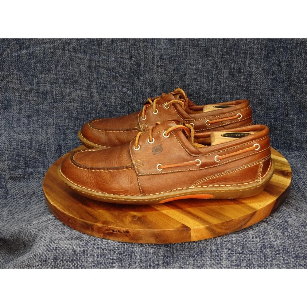 Born Mens 9 EU 42.5 Brown Leather Boat Shoes Moc Toe 3 Eye Deck Loafers MG056